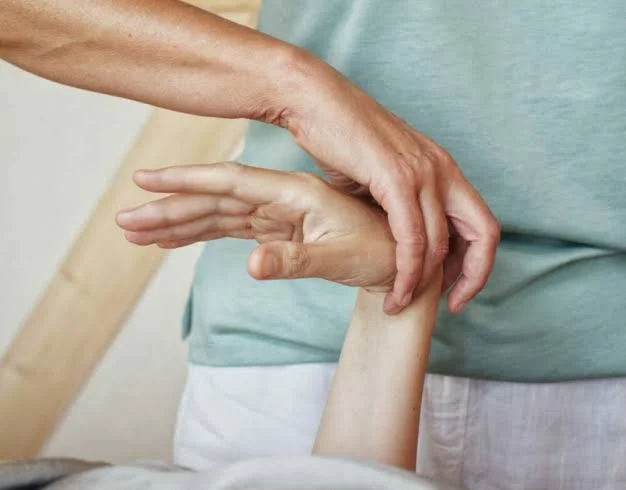 Muskelmonitoring / Kinesiologie-Behandlung